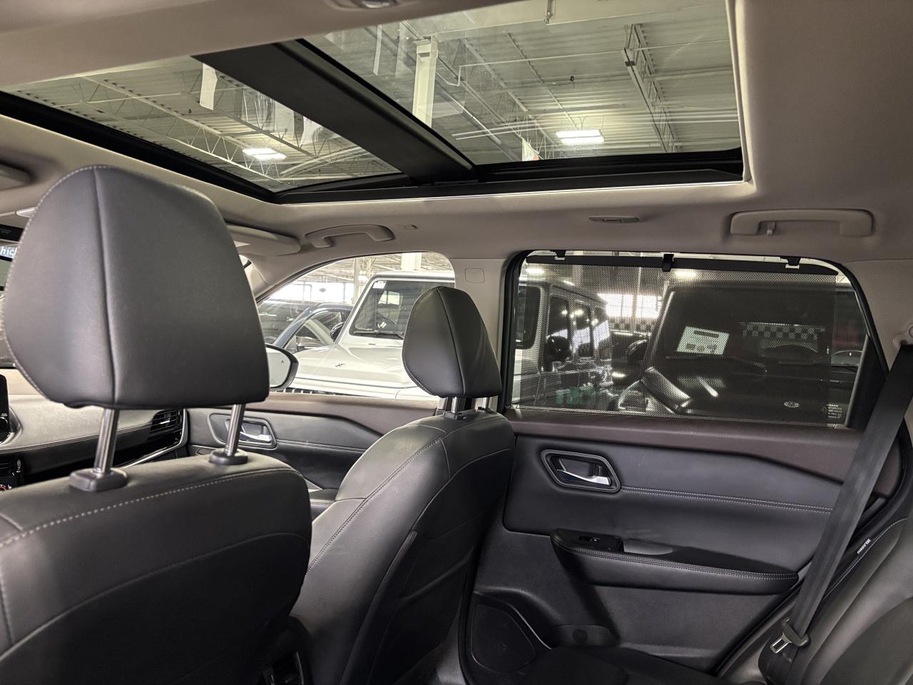 2023 Nissan Rogue SL AWD|NAV|360CAM|PANOROOF|LEATHER|SAFETYTECH|+++ Photo