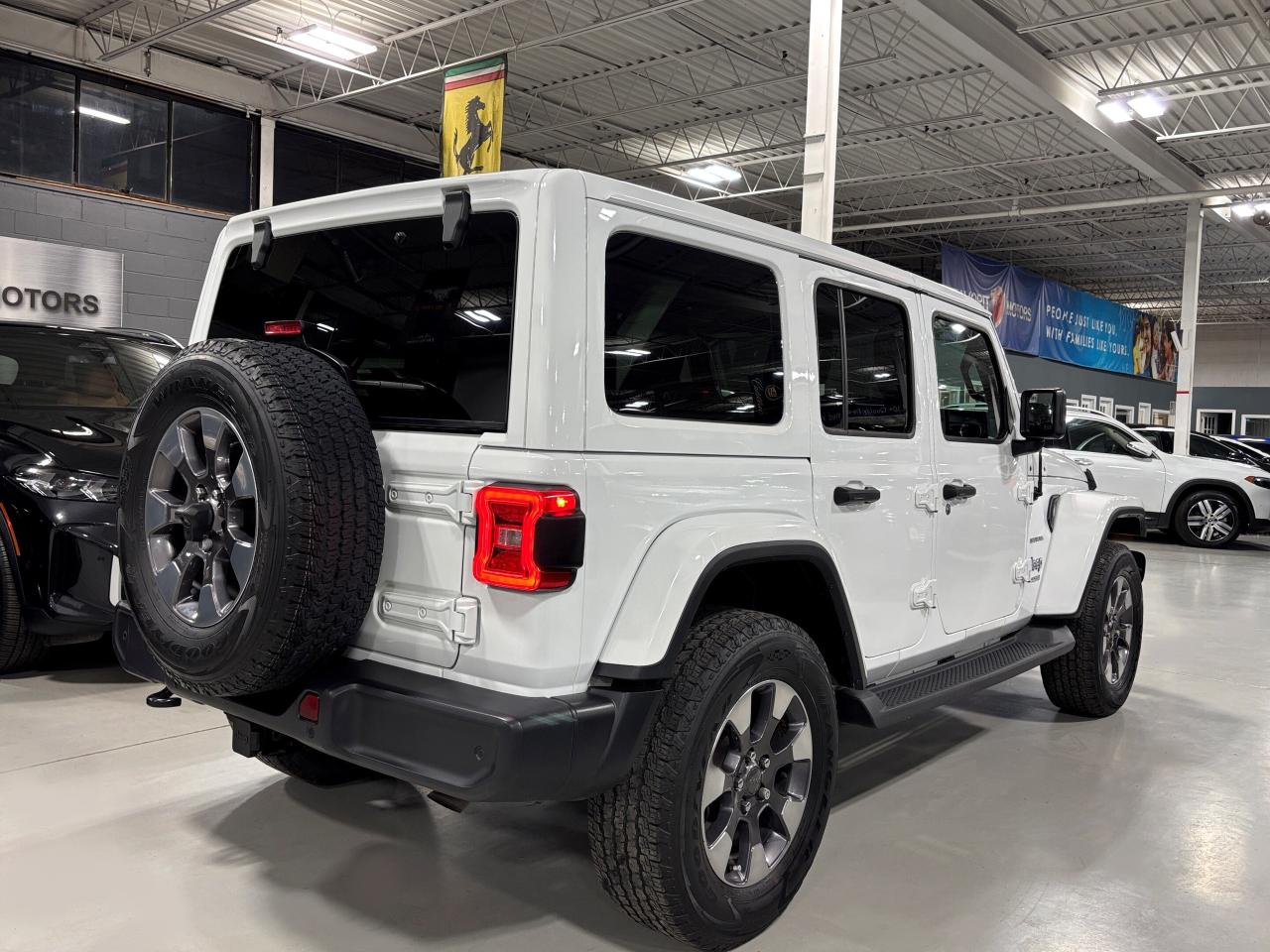 2018 Jeep Wrangler Unlimited Sahara|4X4|V6|AUTOMATIC|NAV|ALPINEAUDIO|LEATHER|++ Photo2