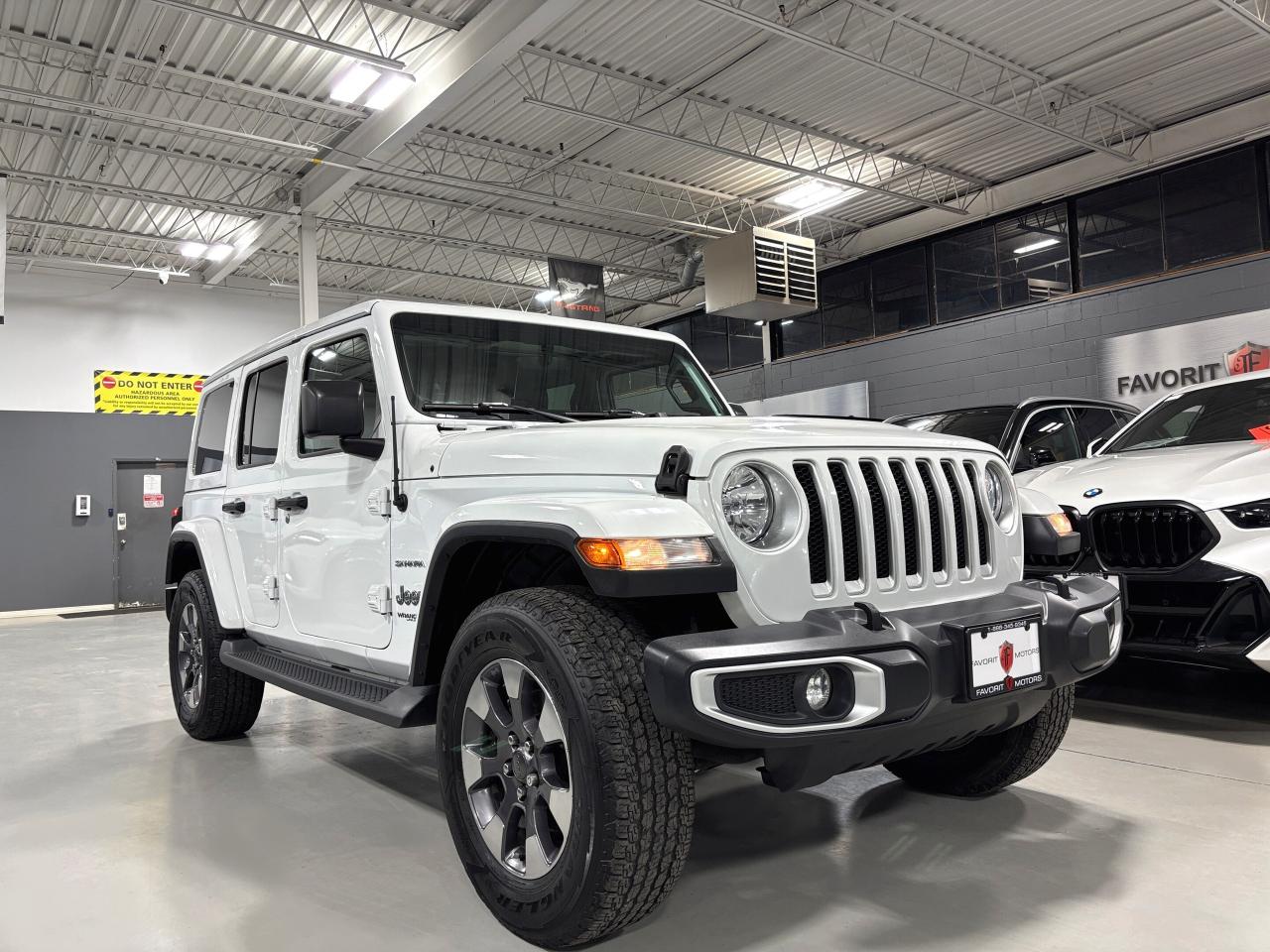 2018 Jeep Wrangler Unlimited Sahara|4X4|V6|AUTOMATIC|NAV|ALPINEAUDIO|LEATHER|++ - Photo #2