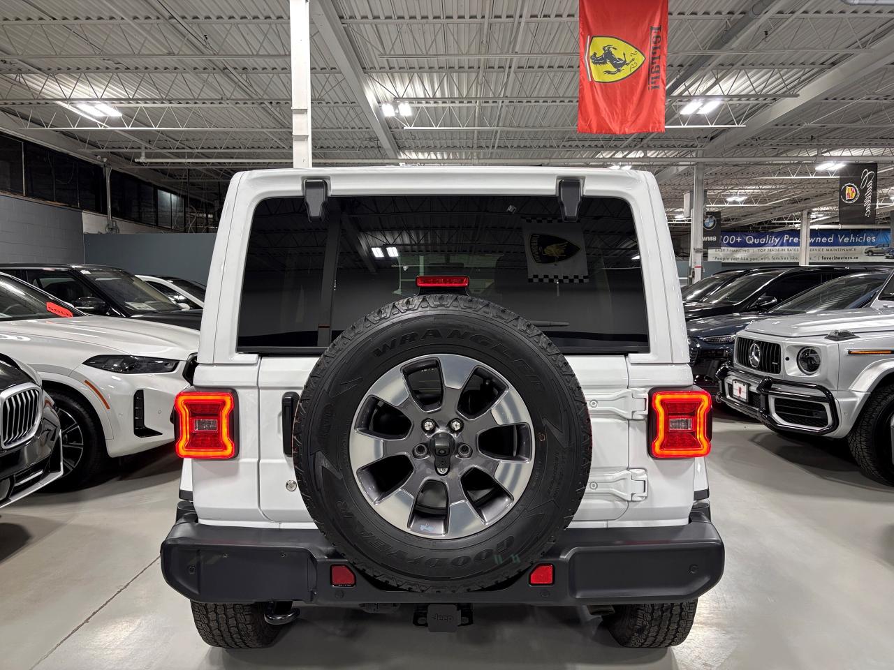 2018 Jeep Wrangler Unlimited Sahara|4X4|V6|AUTOMATIC|NAV|ALPINEAUDIO|LEATHER|++ Photo3