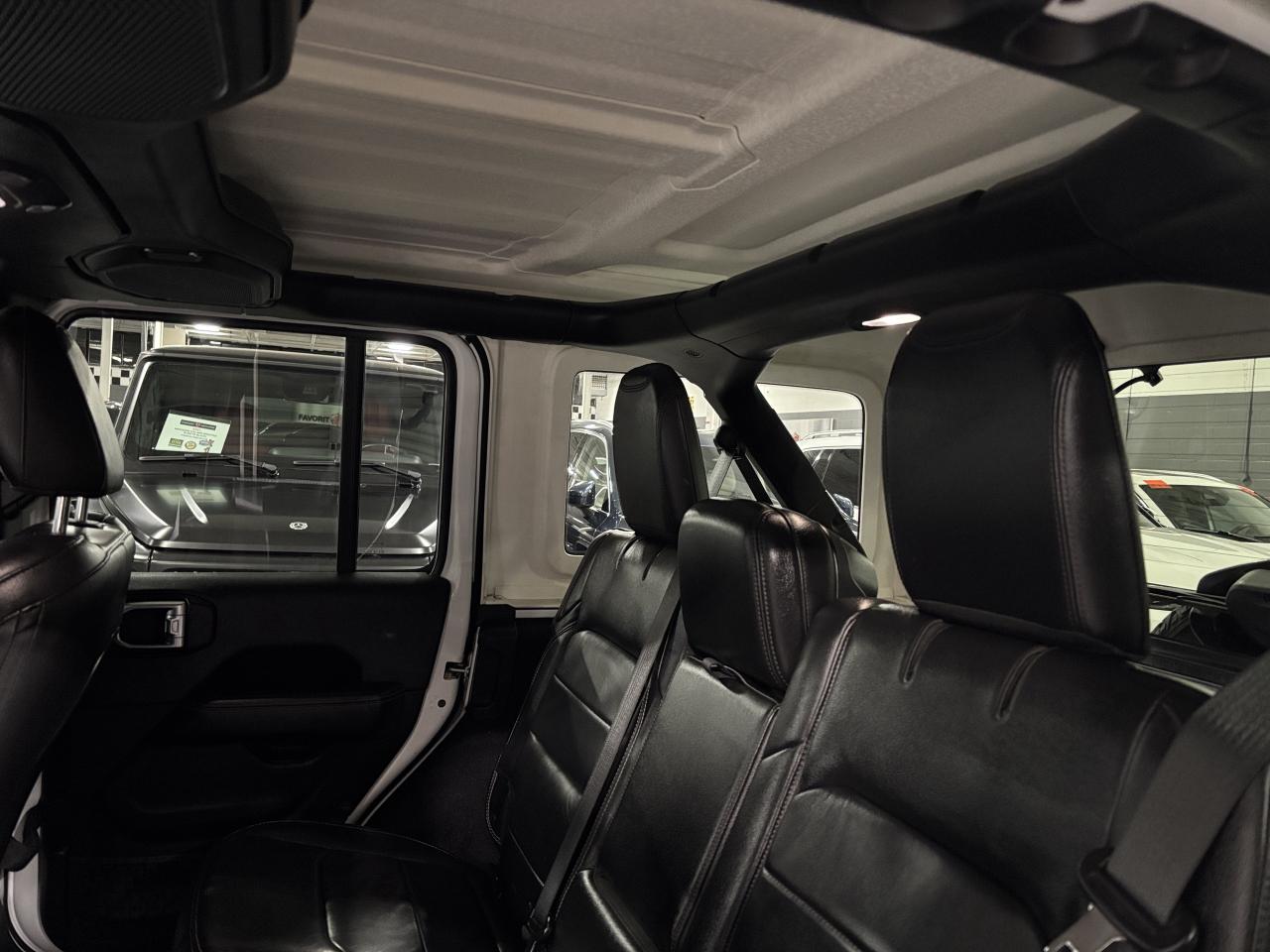 2018 Jeep Wrangler Unlimited Sahara|4X4|V6|AUTOMATIC|NAV|ALPINEAUDIO|LEATHER|++ - Photo #10