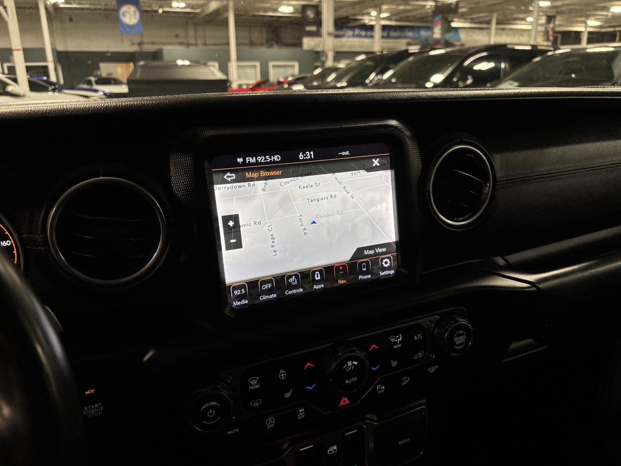 2018 Jeep Wrangler Unlimited Sahara|4X4|V6|AUTOMATIC|NAV|ALPINEAUDIO|LEATHER|++ - Photo #17