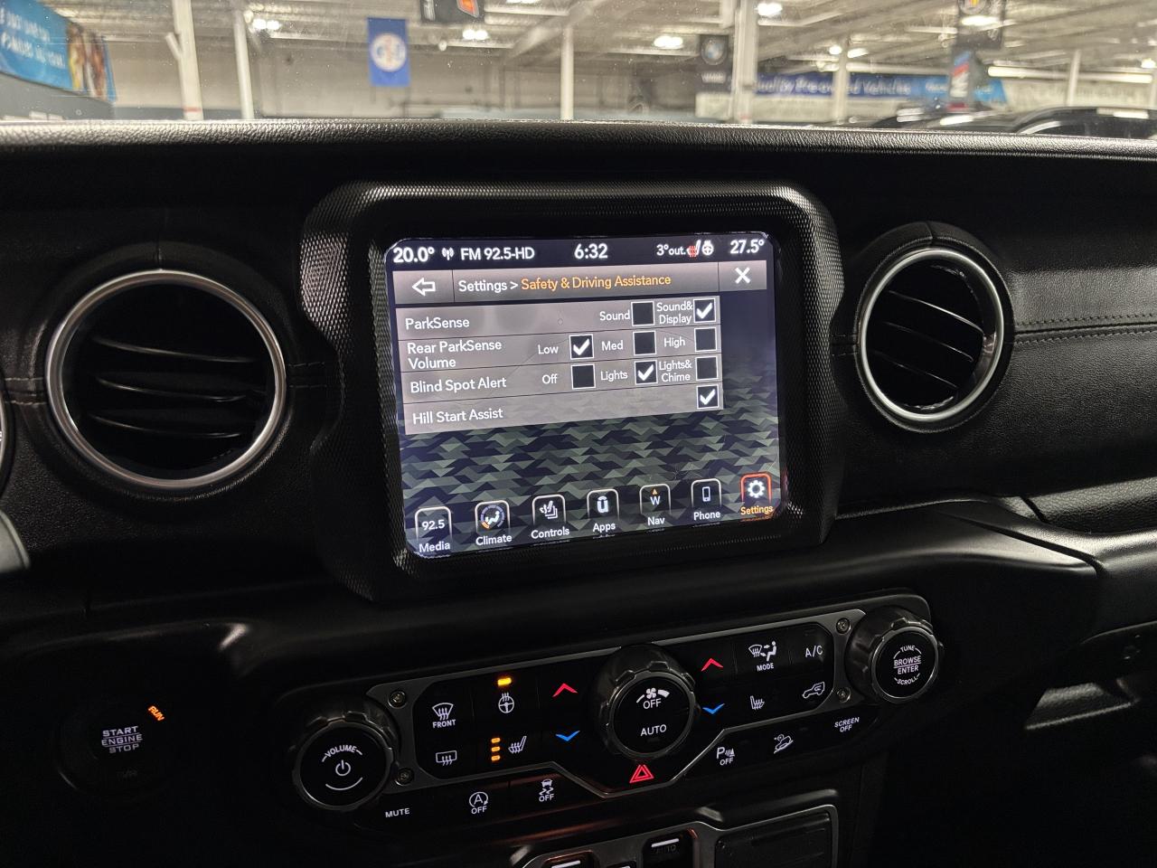 2018 Jeep Wrangler Unlimited Sahara|4X4|V6|AUTOMATIC|NAV|ALPINEAUDIO|LEATHER|++ - Photo #23