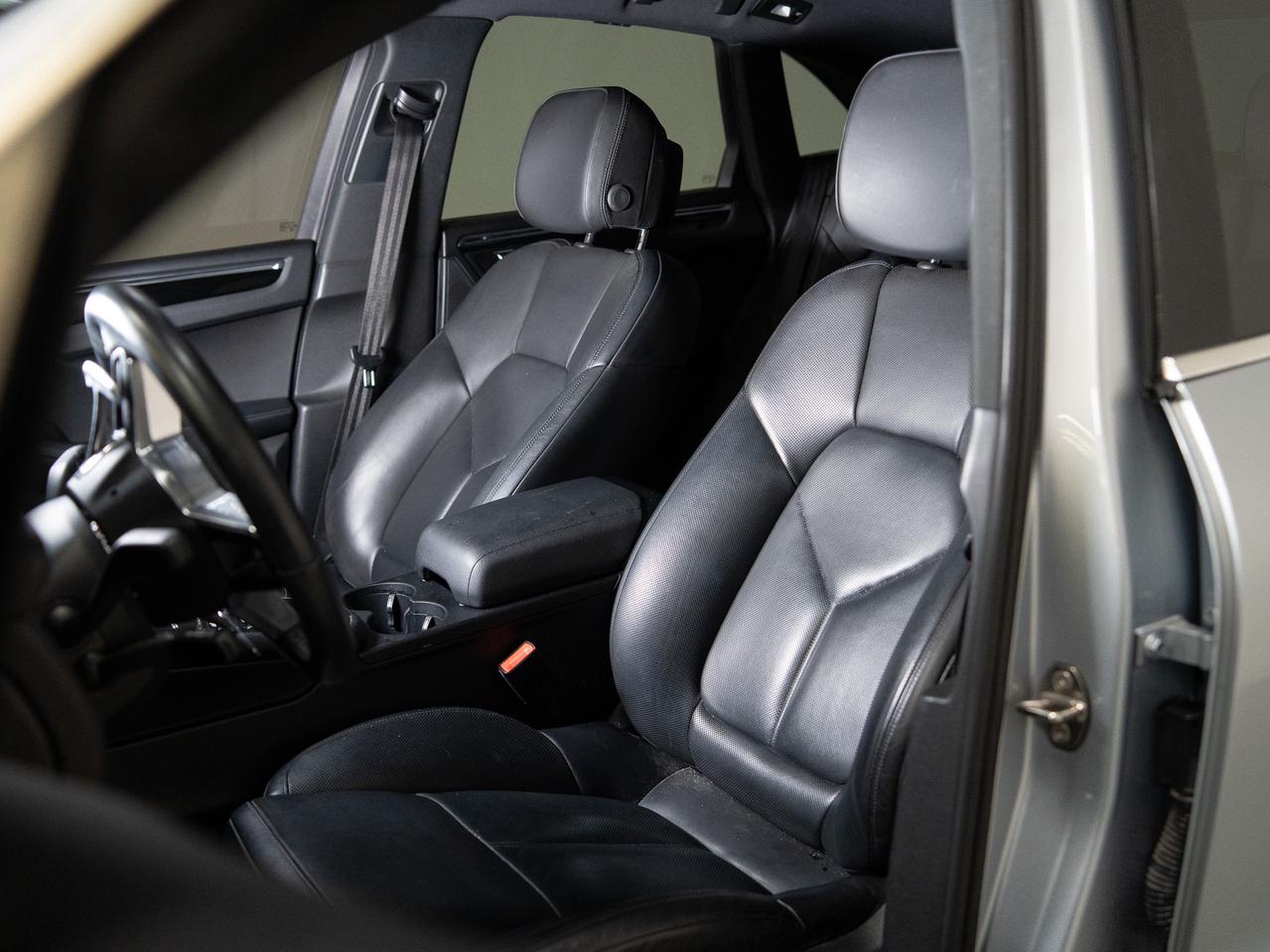 2016 Porsche Macan S | PREMIUM PLUS PKG | PANO | BOSE Photo