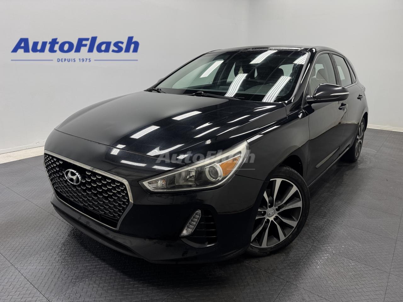 Used 2018 Hyundai Elantra GT GLS, CARPLAY, CAMERA, SIÈGES CHAUFFANTS, TOIT PANO for sale in Saint-Hubert, QC