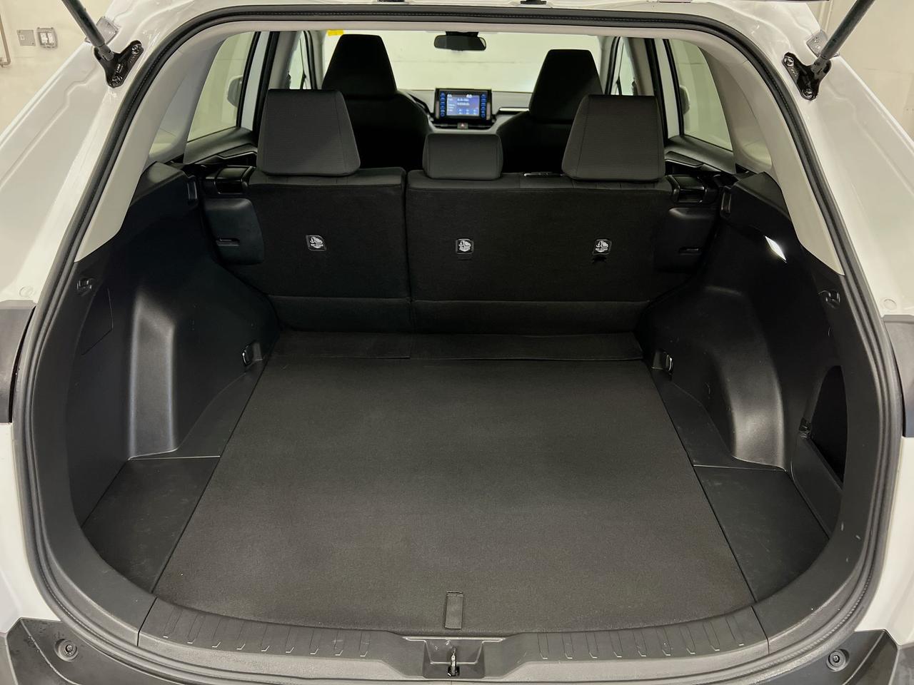 2022 Toyota RAV4 AWD |HTD SEATS |CARPLAY |ADAPT. CRUISE | BLUETOOTH Photo