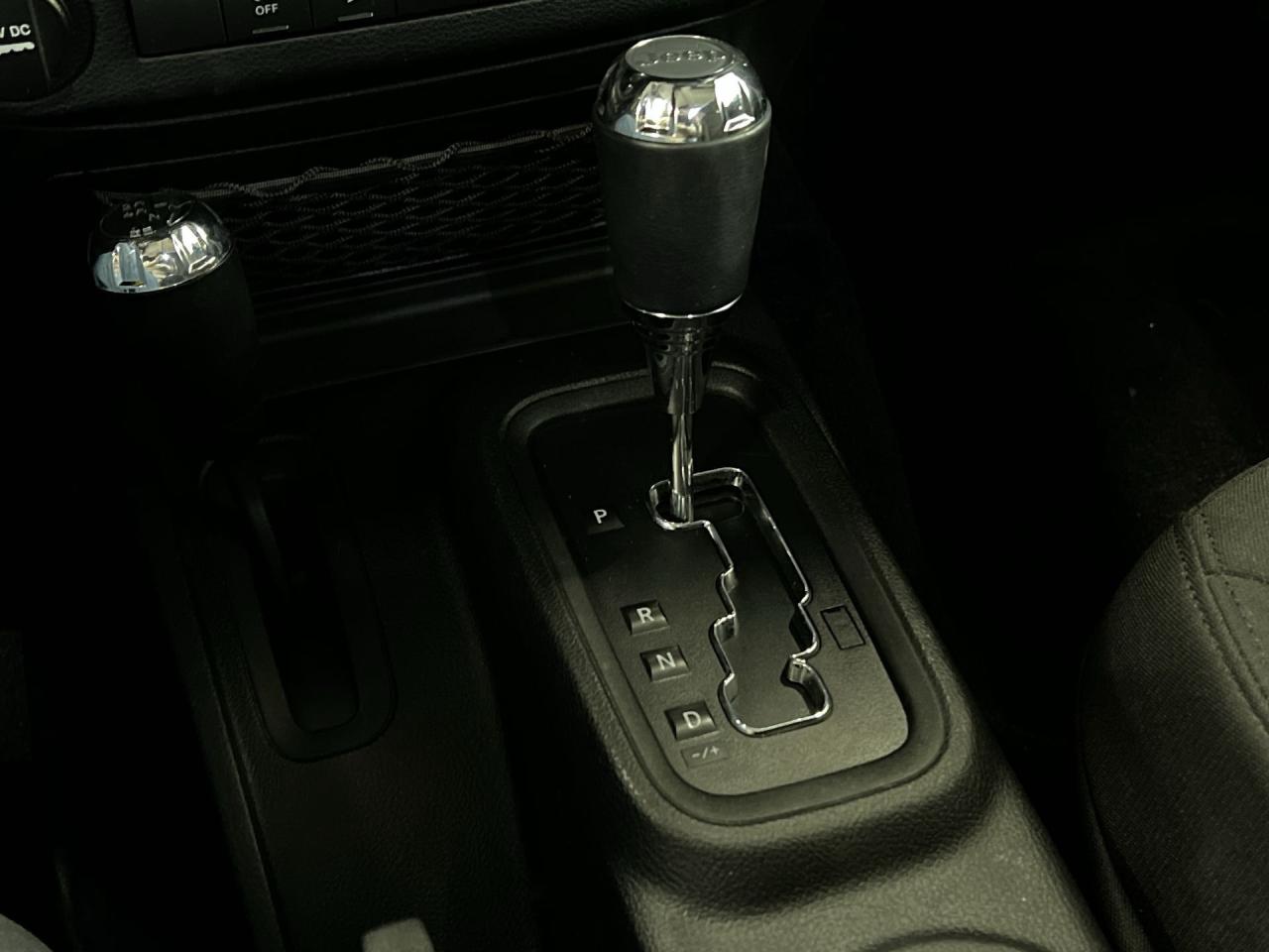 2017 Jeep Wrangler 4X4 | ONLY 84,000KMS! | HARD TOP | BLUETOOTH | A/C Photo