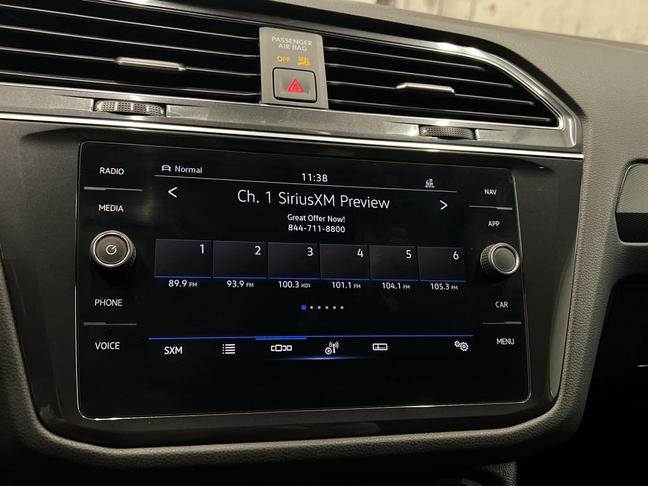 2021 Volkswagen Tiguan HIGHLINE RLINE AWD | HTD LEATHER | PANO ROOF | NAV Photo