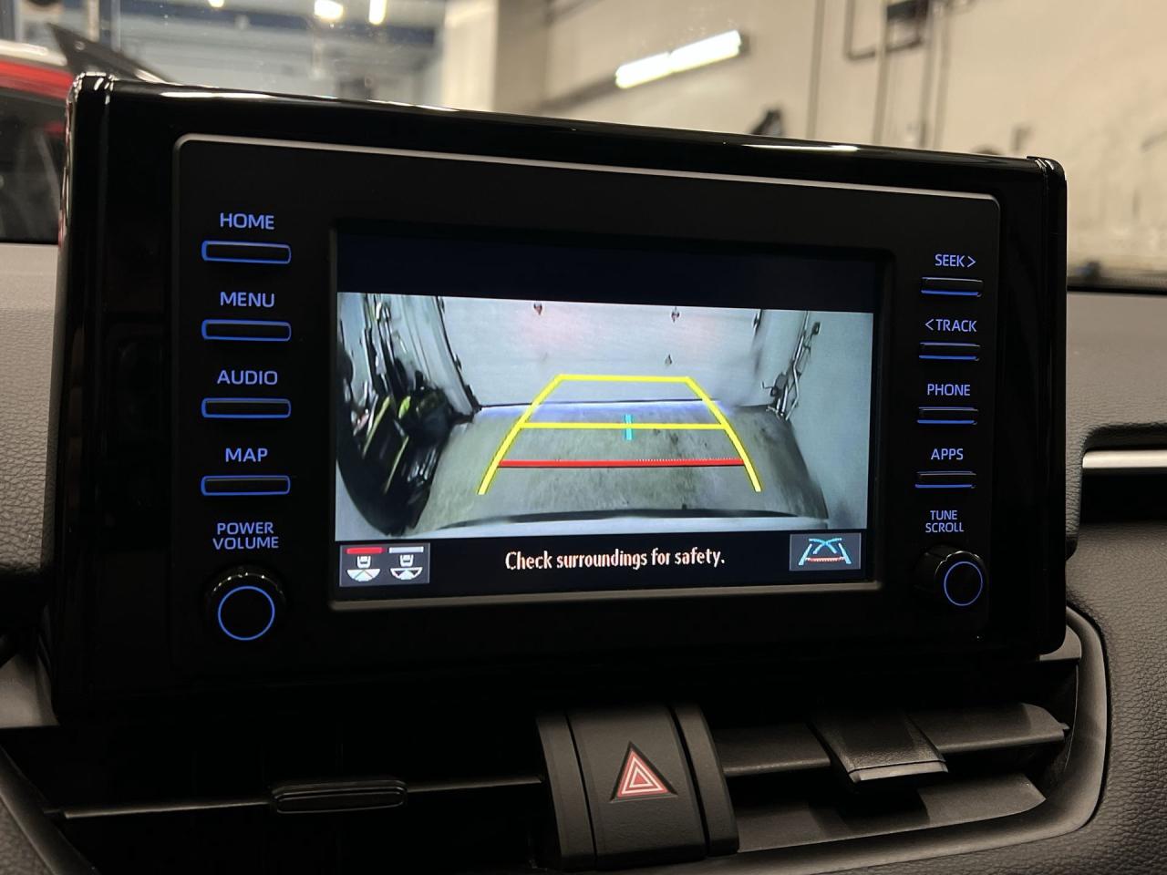 2022 Toyota RAV4 AWD | ONLY 35,000KMS! | HTD SEATS | CARPLAY | A/C Photo