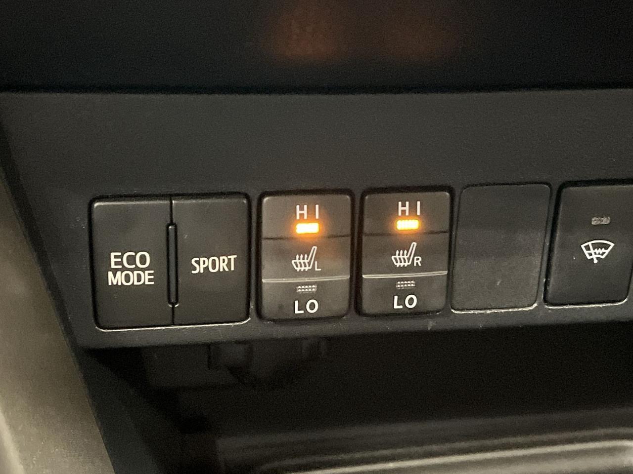 2013 Toyota RAV4 XLE AWD | SUNROOF | HTD SEATS | ALLOYS | BLUETOOTH Photo