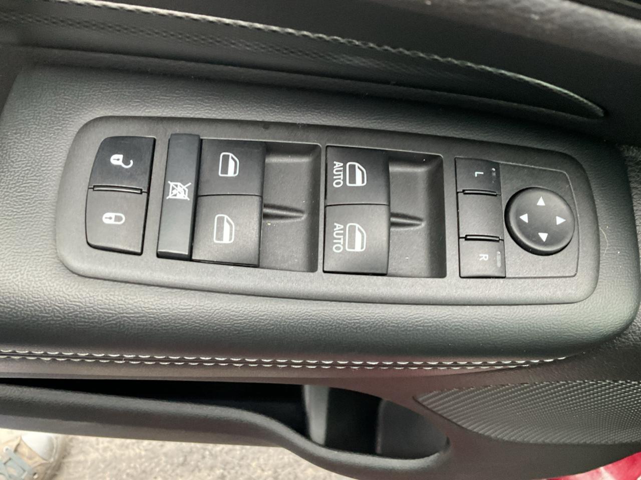 2022 Dodge Durango PREMIUM PACKAGE / TRAILER TOW GROUP / BLACKTOP PKG Photo