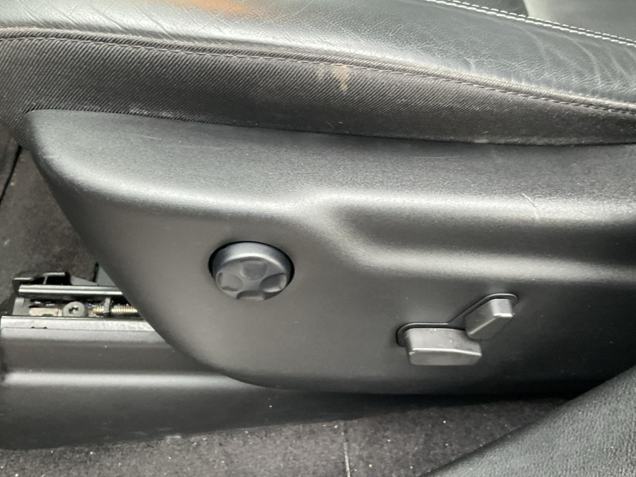 2022 Dodge Durango PREMIUM PACKAGE / TRAILER TOW GROUP / BLACKTOP PKG Photo