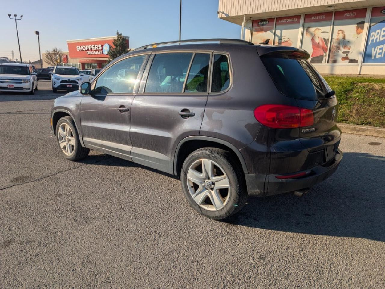 2016 Volkswagen Tiguan Comfortline w/Tech Pkg  **TECH PKG** Photo3