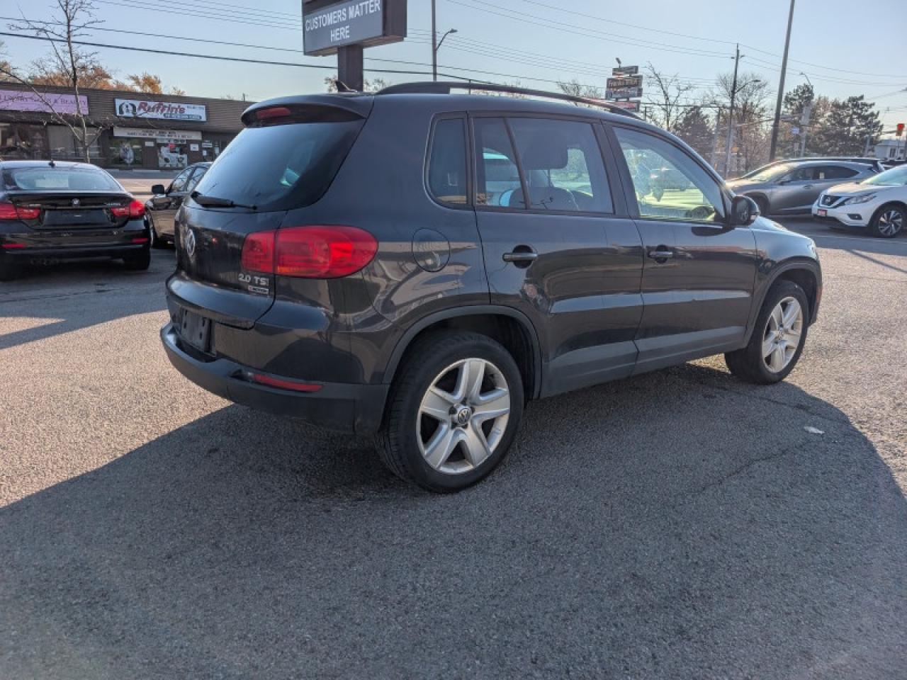 2016 Volkswagen Tiguan Comfortline w/Tech Pkg  **TECH PKG** Photo