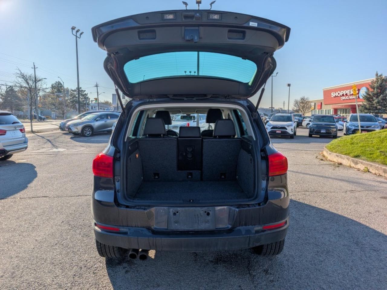 2016 Volkswagen Tiguan Comfortline w/Tech Pkg  **TECH PKG** Photo