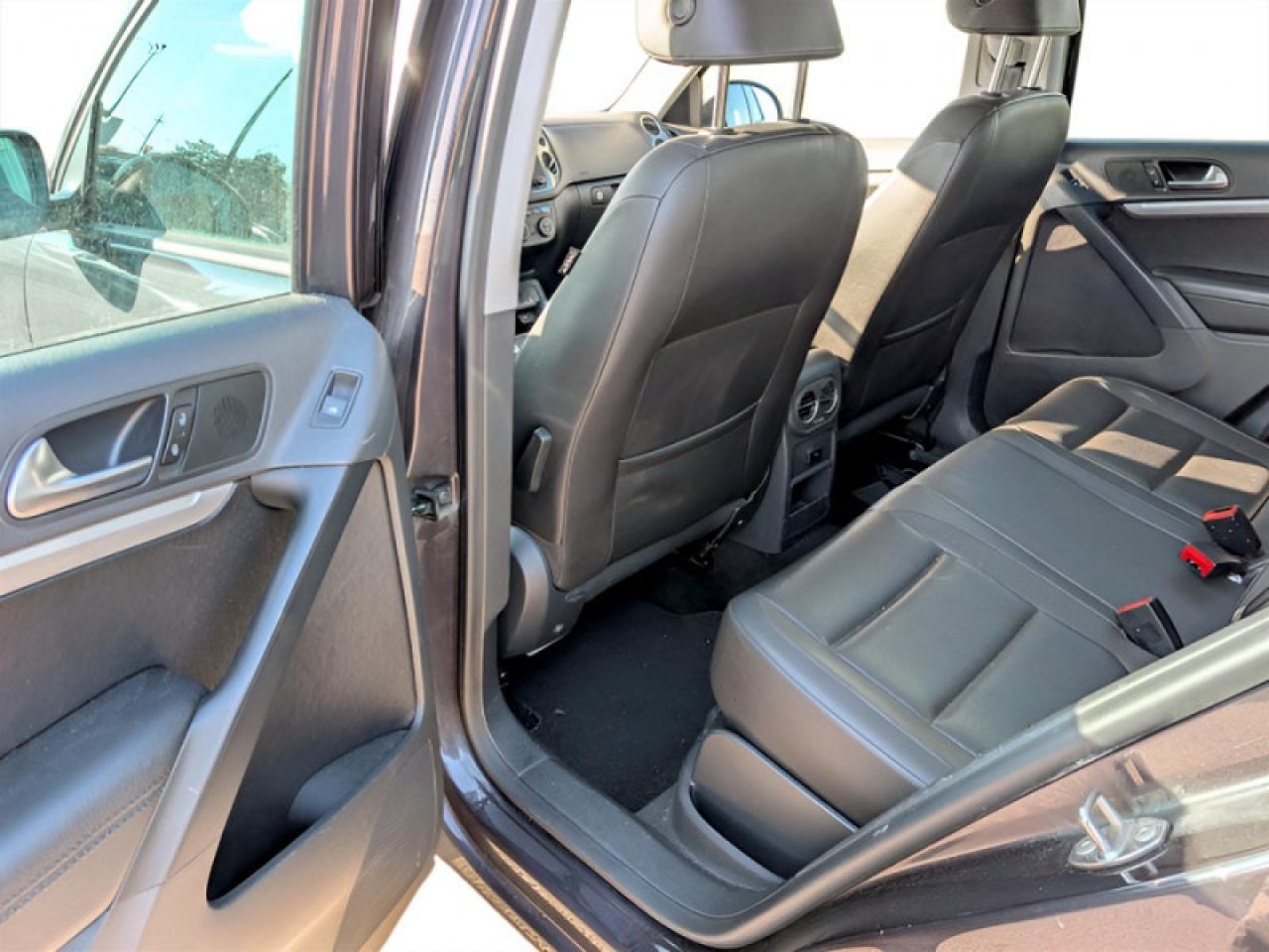 2016 Volkswagen Tiguan Comfortline w/Tech Pkg  **TECH PKG** Photo