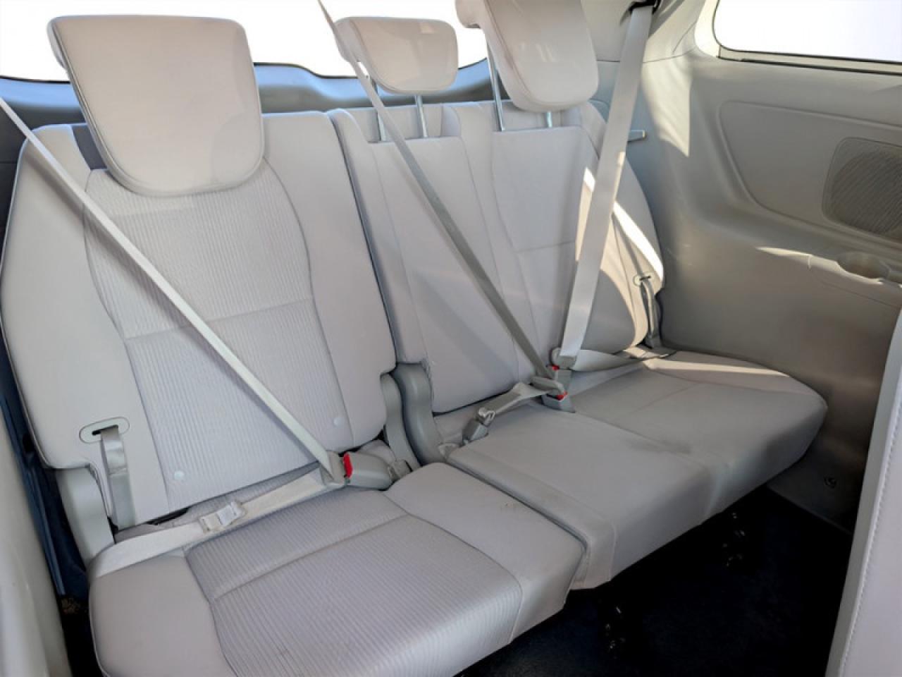 2019 Kia Sedona SX  **PWR SLIDERS - SUNROOF** Photo