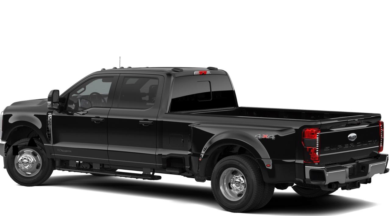 2026 Ford SUPERDUTY F-350® Lariat® Photo