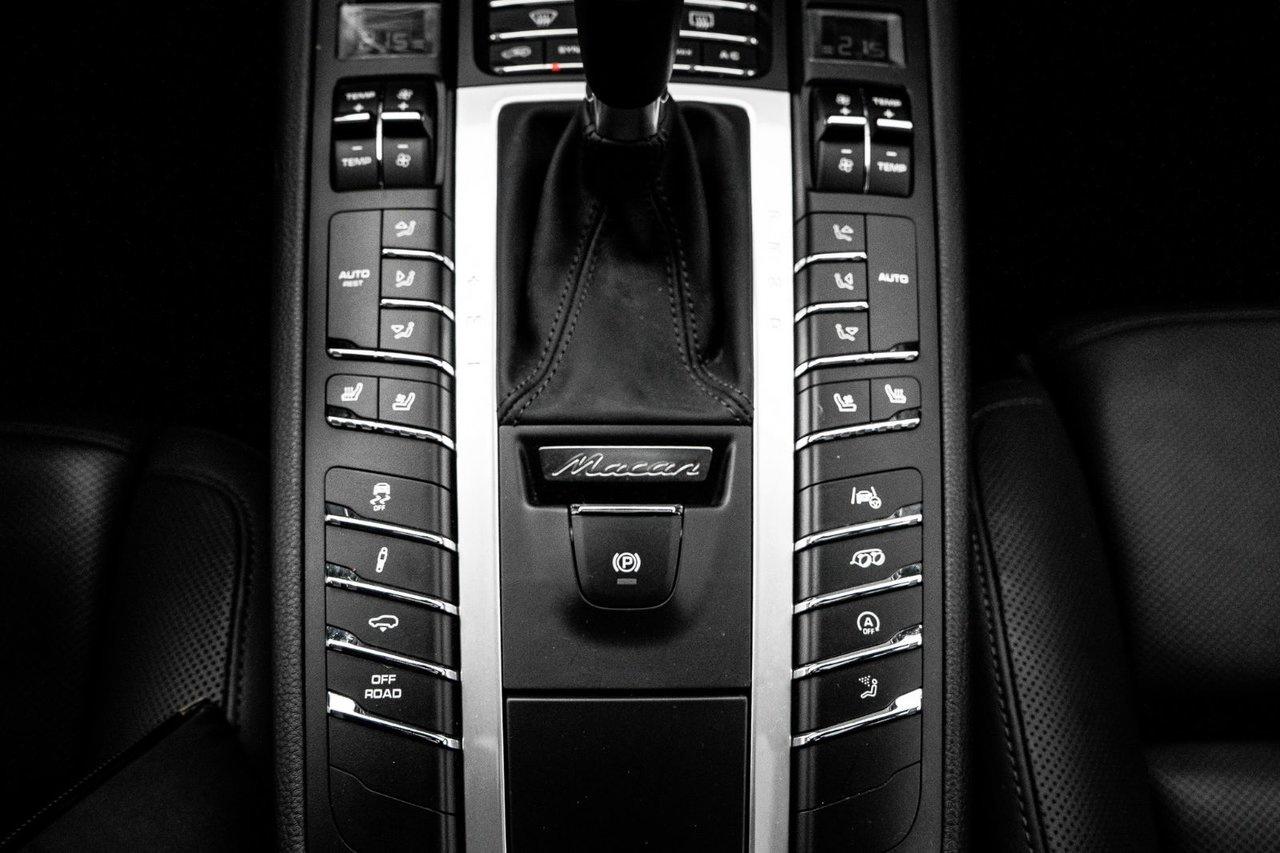 2021 Porsche Macan GTS Photo