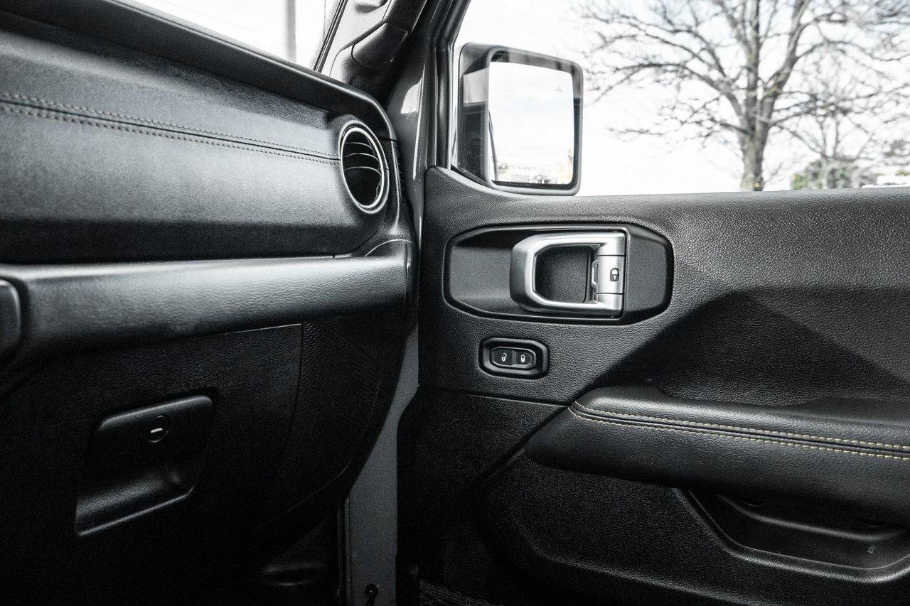 2023 Jeep Wrangler 4xe HIGH ALTITUDE Photo