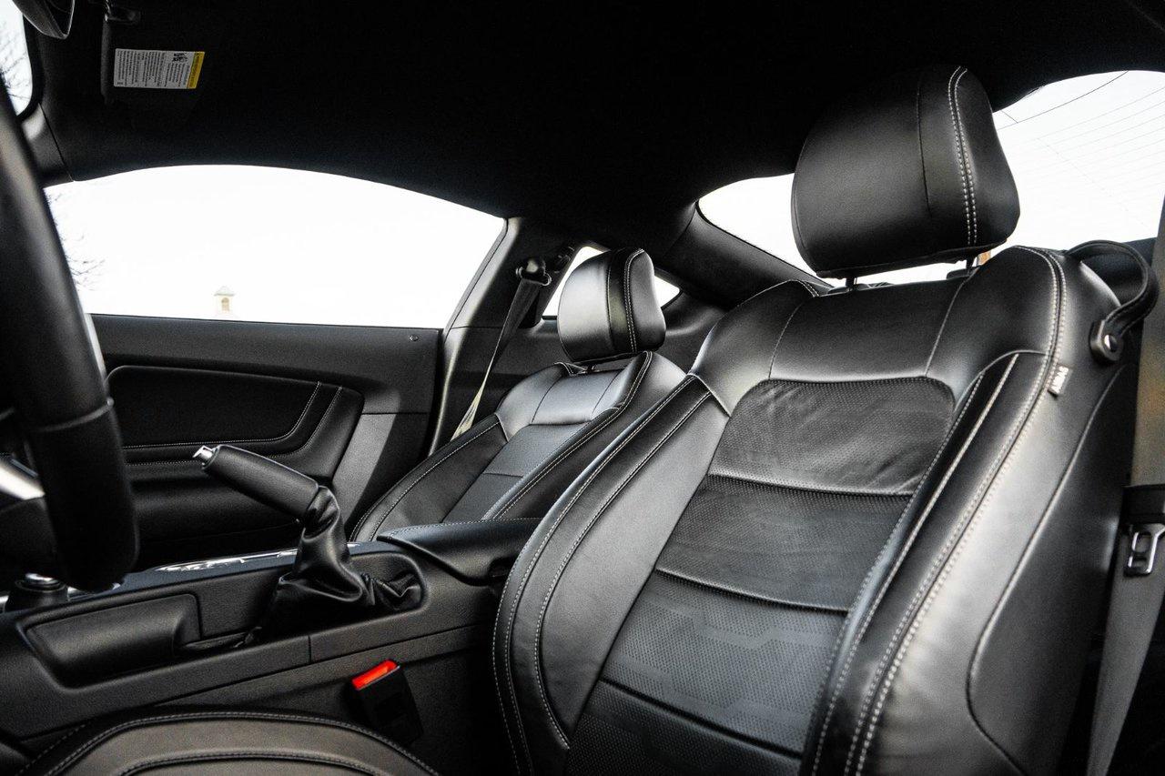 2022 Ford Mustang GT Premium Photo