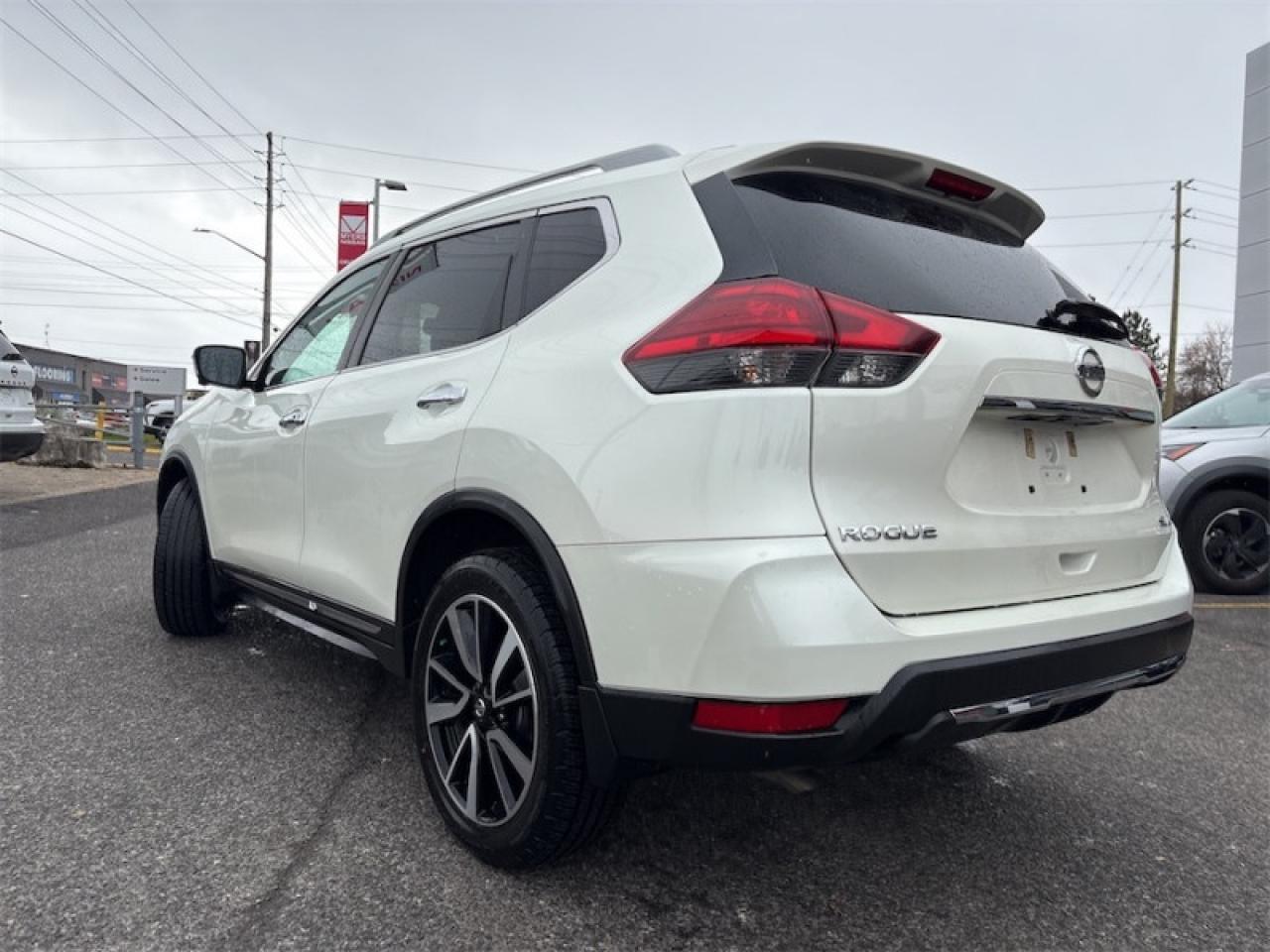 2017 Nissan Rogue SL Platinum  - Sunroof -  Navigation Photo