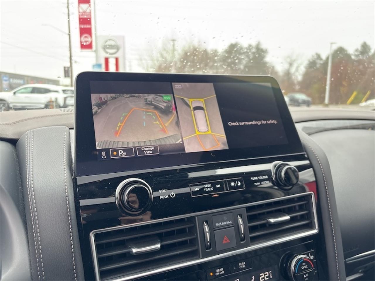 2021 Nissan Armada Platinum  - Cooled Seats -  Sunroof Photo