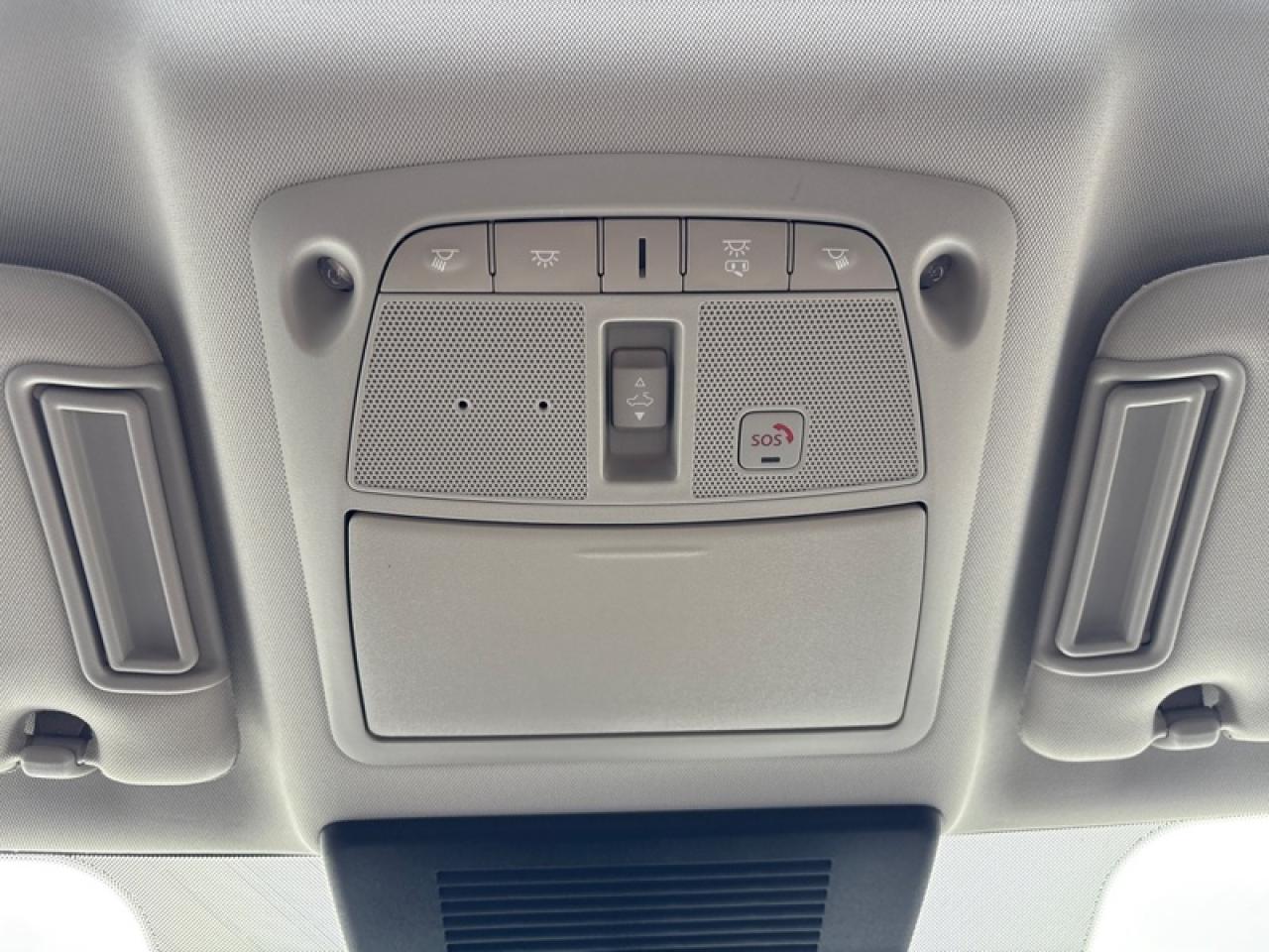2021 Nissan Armada Platinum  - Cooled Seats -  Sunroof Photo