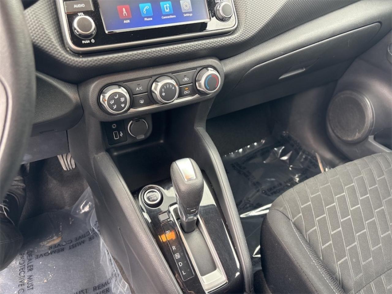 2021 Nissan Kicks S  -  Touch Screen Photo