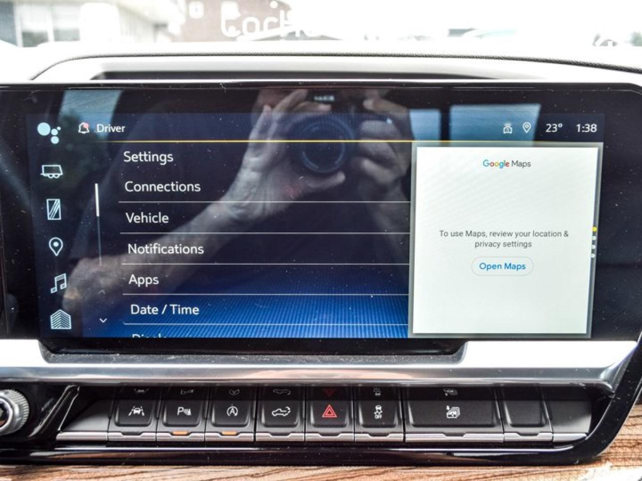 2023 Chevrolet Silverado 1500 LT 4WD Crew Cab 147" 5.3L 13.4"Display Remote Start Photo