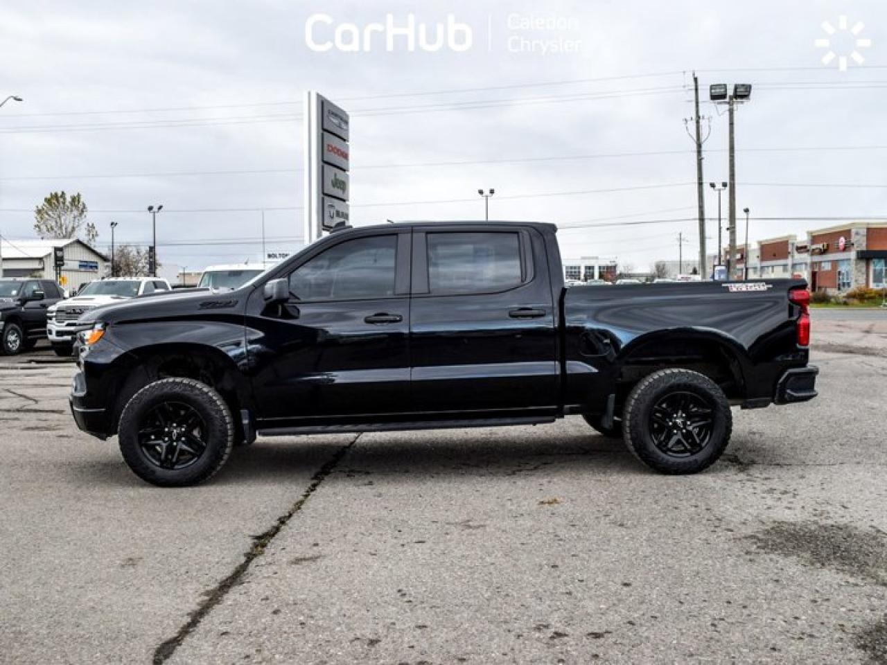 2023 Chevrolet Silverado 1500 Custom Trail Boss 4WD Crew Cab 147" 5.3L MultiPro Tailgate Photo