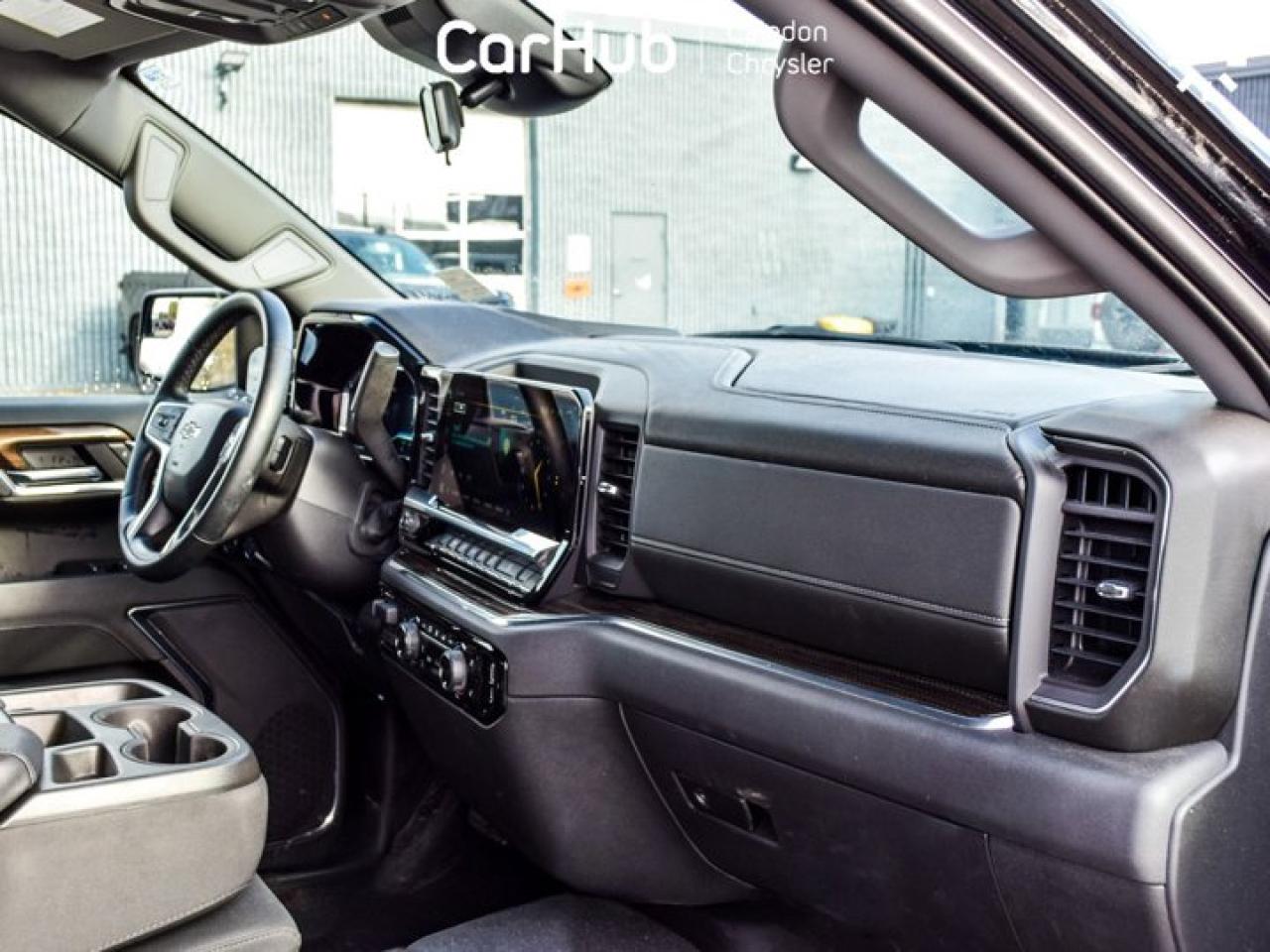 2023 Chevrolet Silverado 1500 RST4WD Crew Cab 157"5.3L 13.4"Display 6 Seater Heated front Seats Photo