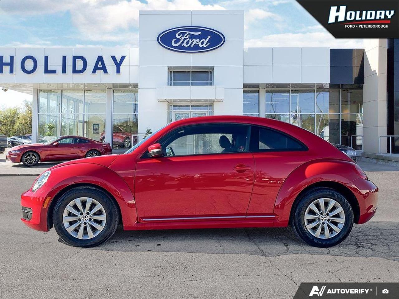 2014 Volkswagen Beetle Coupe Comfortline Photo