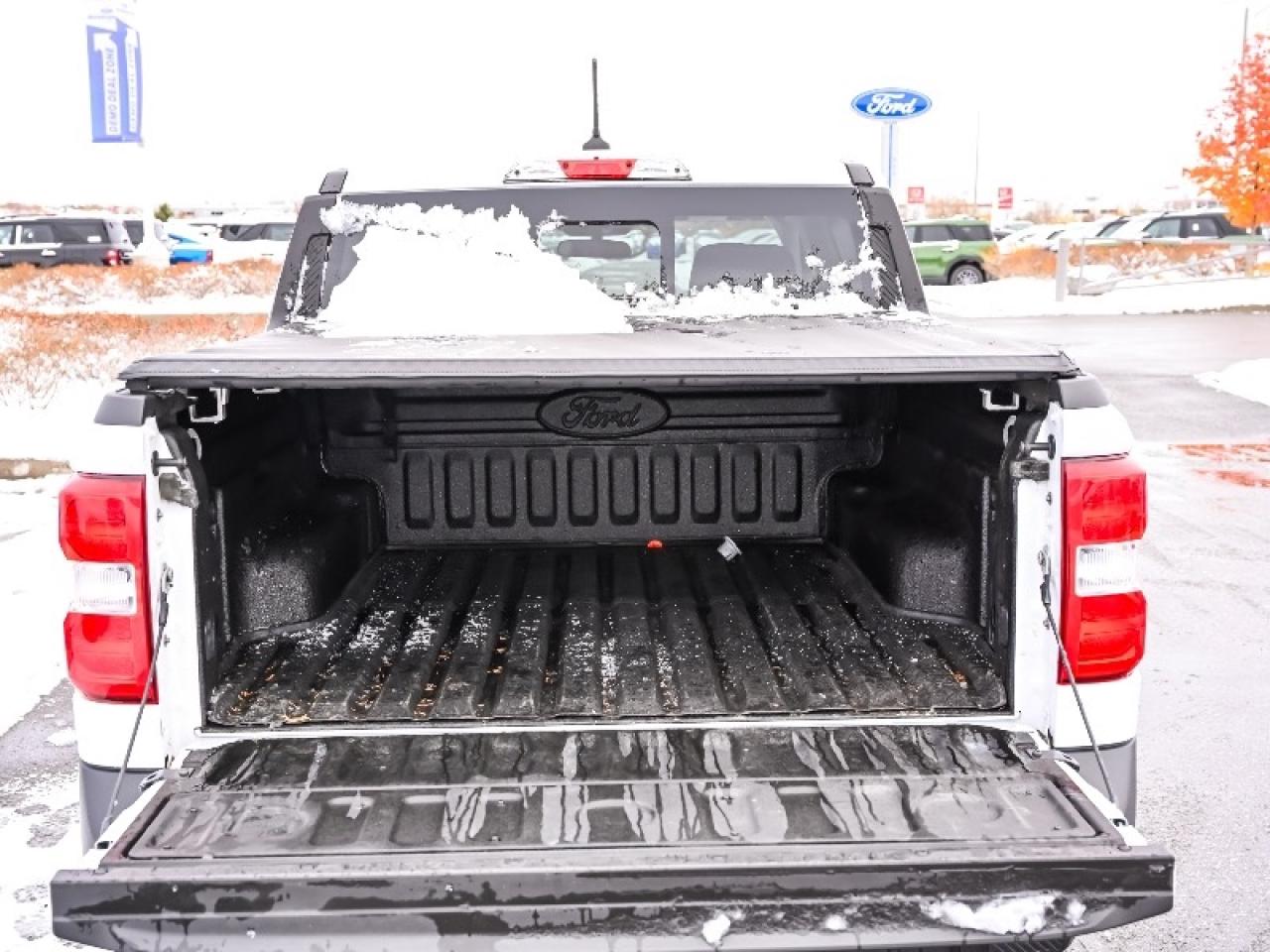 2023 Ford Maverick Lariat Photo