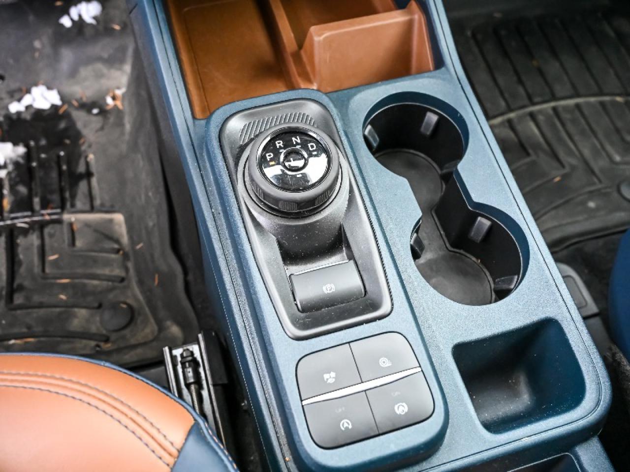 2023 Ford Maverick Lariat Photo