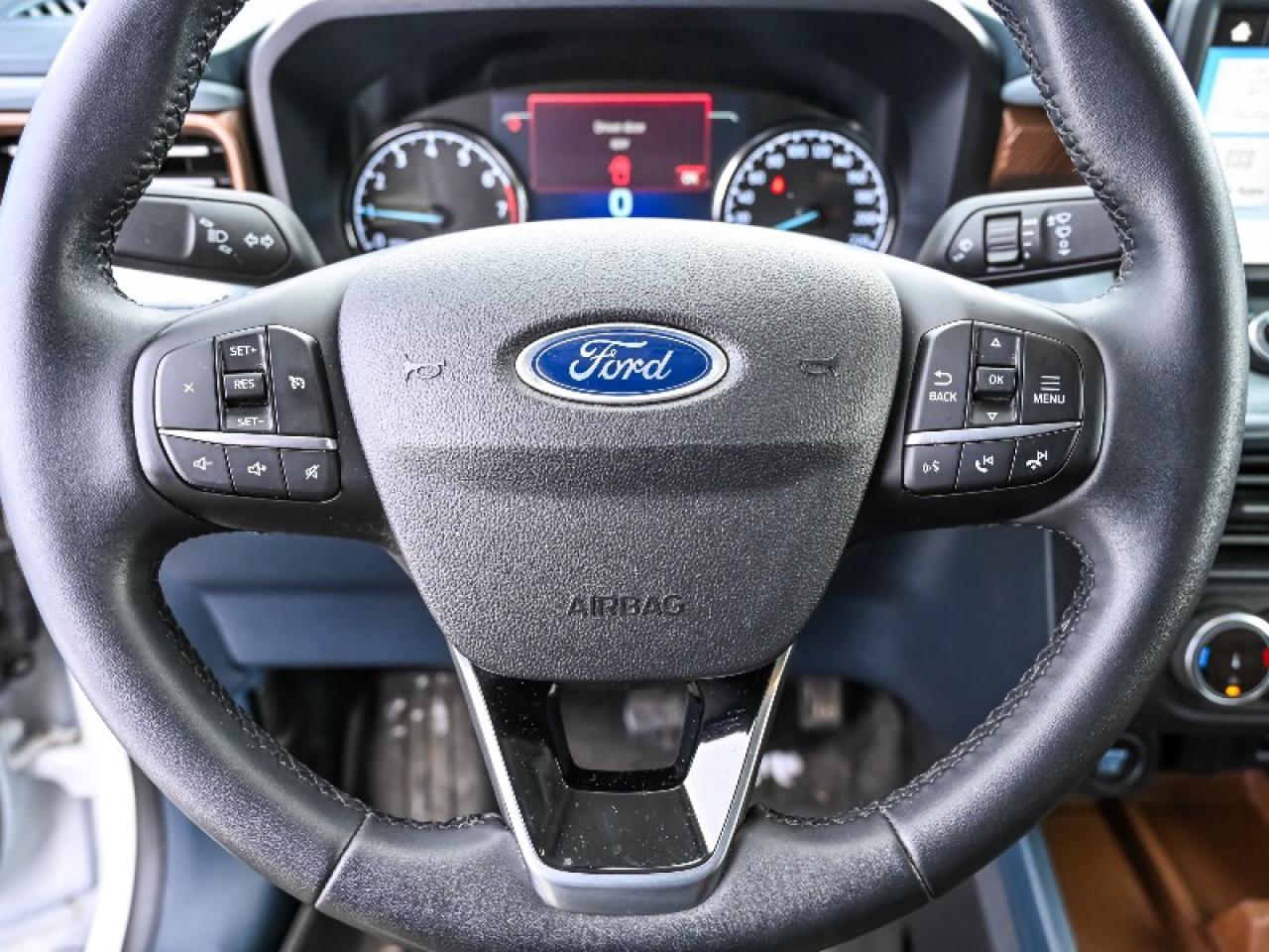 2023 Ford Maverick Lariat Photo