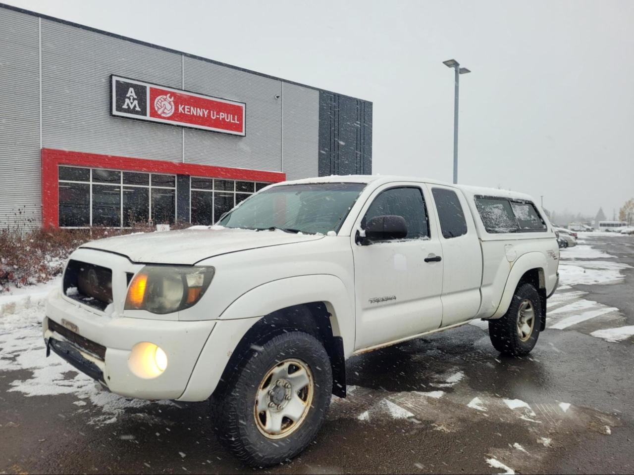 Used 2005 Toyota Tacoma ACCESS CAB V6 for sale in Ottawa, ON