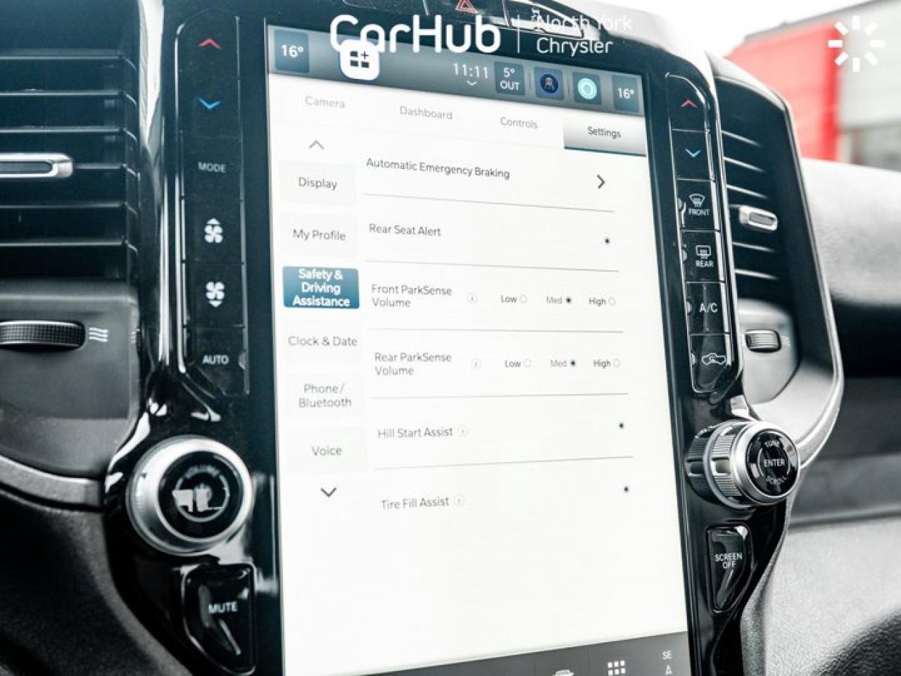 2025 RAM 2500 Tradesman 6.7L I6 Turbo Diesel 12'' Screen 5th Wheel & Gooseneck Towing Prep Group Photo