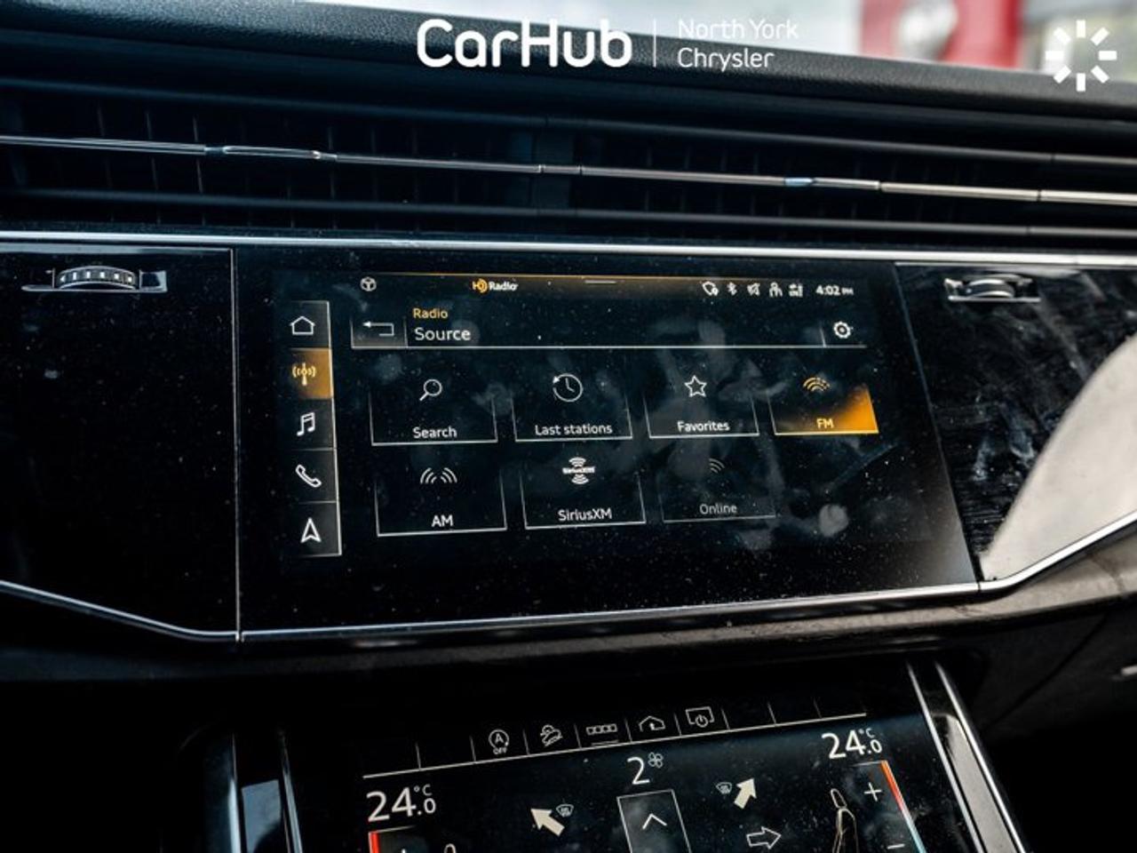 2022 Audi Q7 Komfort Panoroof Heated Seats & Wheel Side Assist Audi Pre Sense Photo