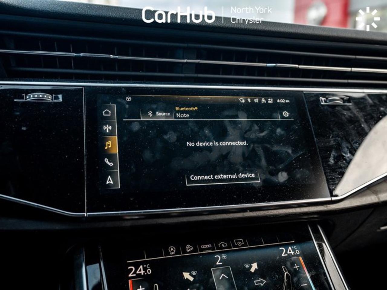 2022 Audi Q7 Komfort Panoroof Heated Seats & Wheel Side Assist Audi Pre Sense Photo