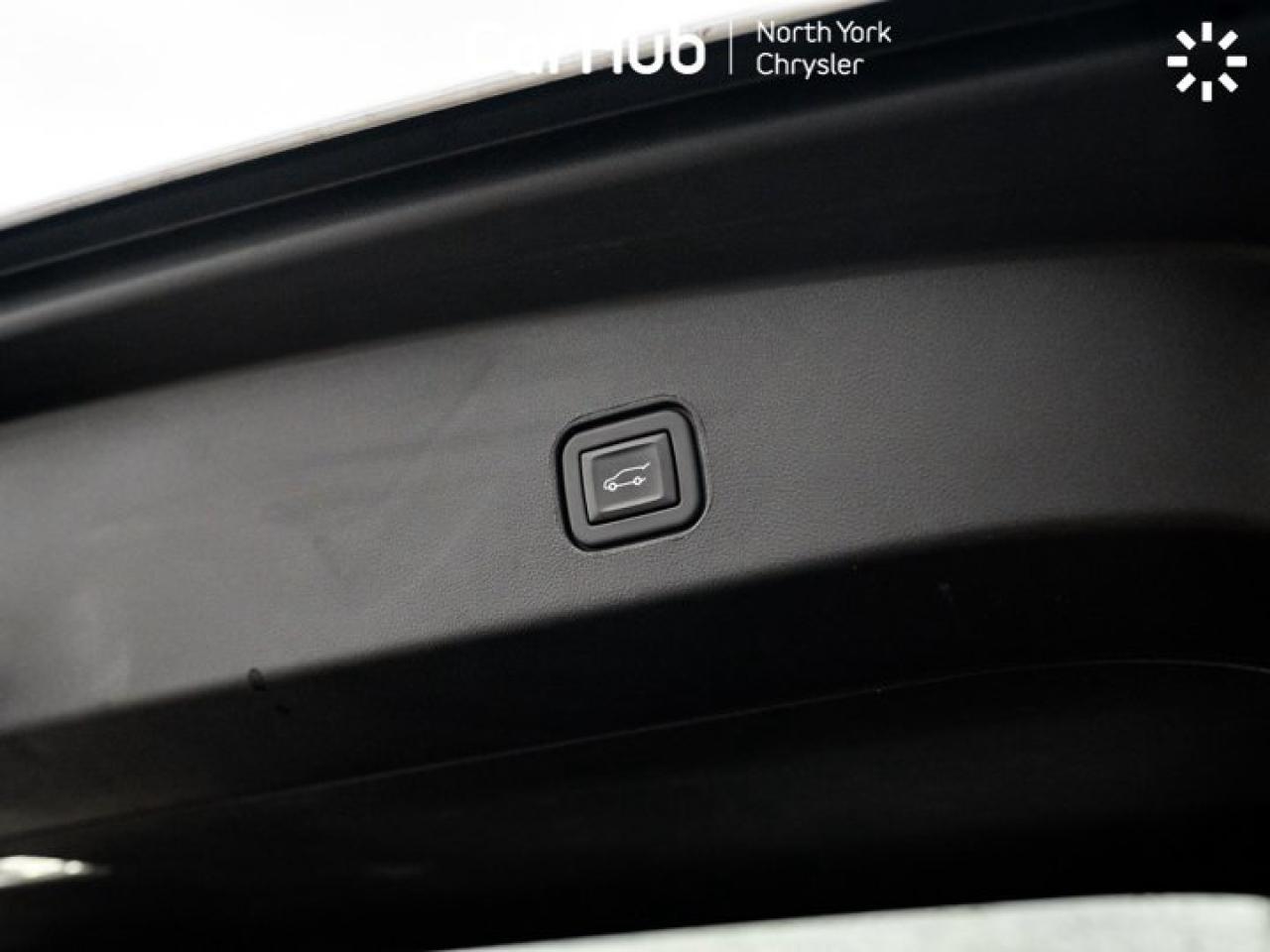 2024 Cadillac LYRIQ Tech Photo