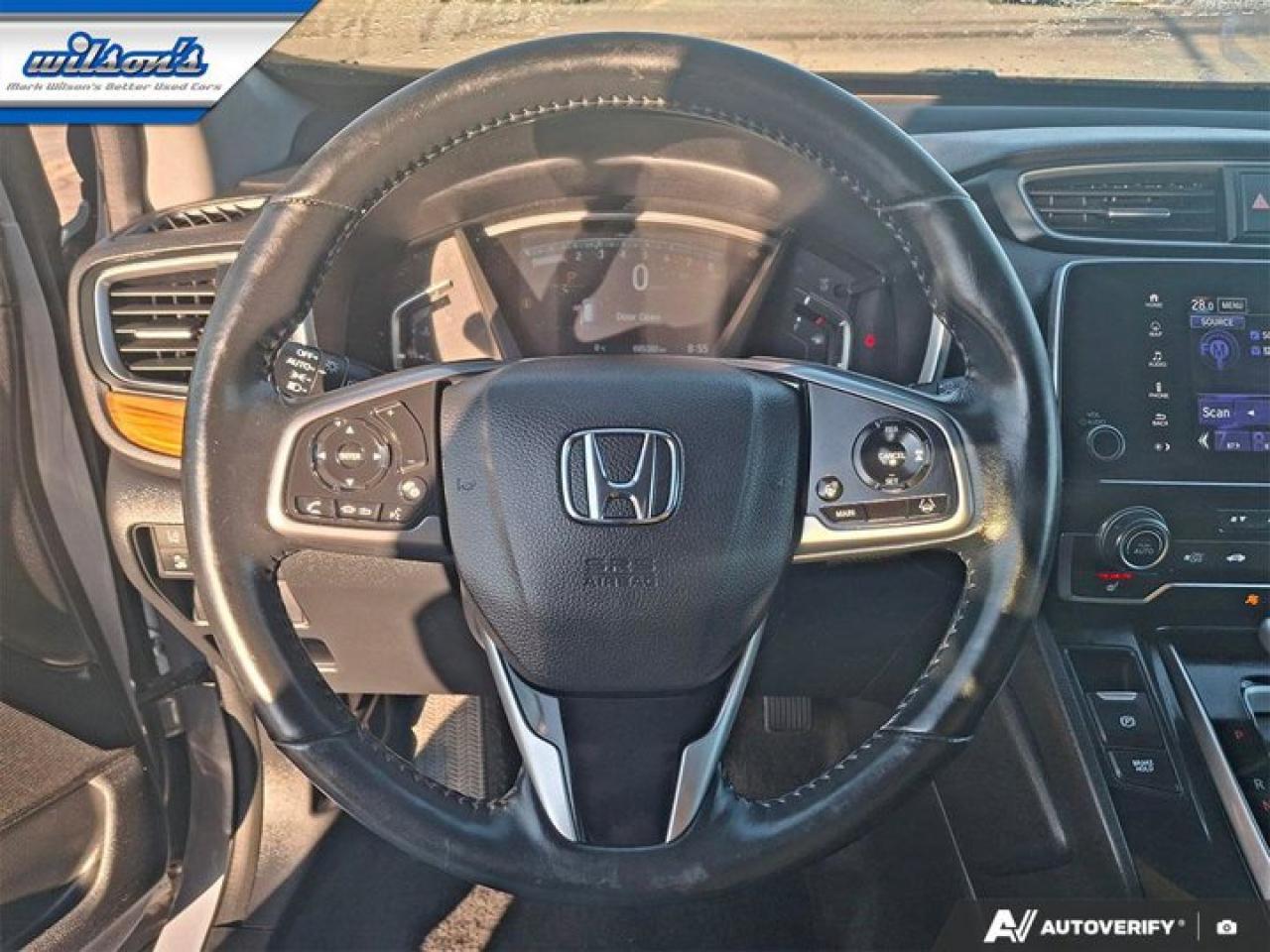 2020 Honda CR-V Touring AWD | Pano Roof | Leather | Heated Seats + Steering | Adaptive Cruise | Nav | and More ! Photo