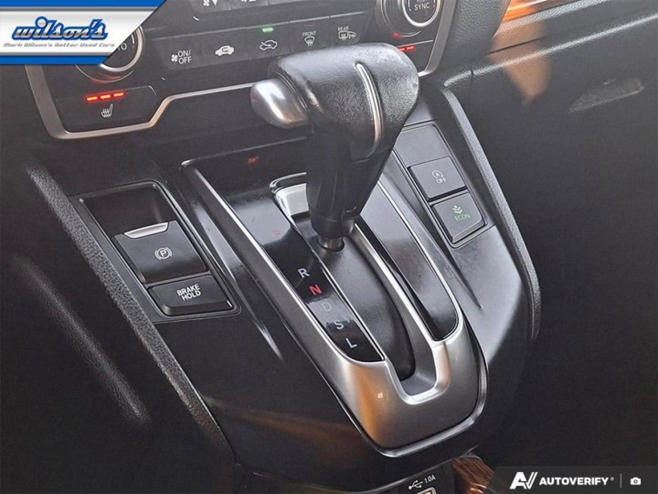 2020 Honda CR-V Touring AWD | Pano Roof | Leather | Heated Seats + Steering | Adaptive Cruise | Nav | and More ! Photo