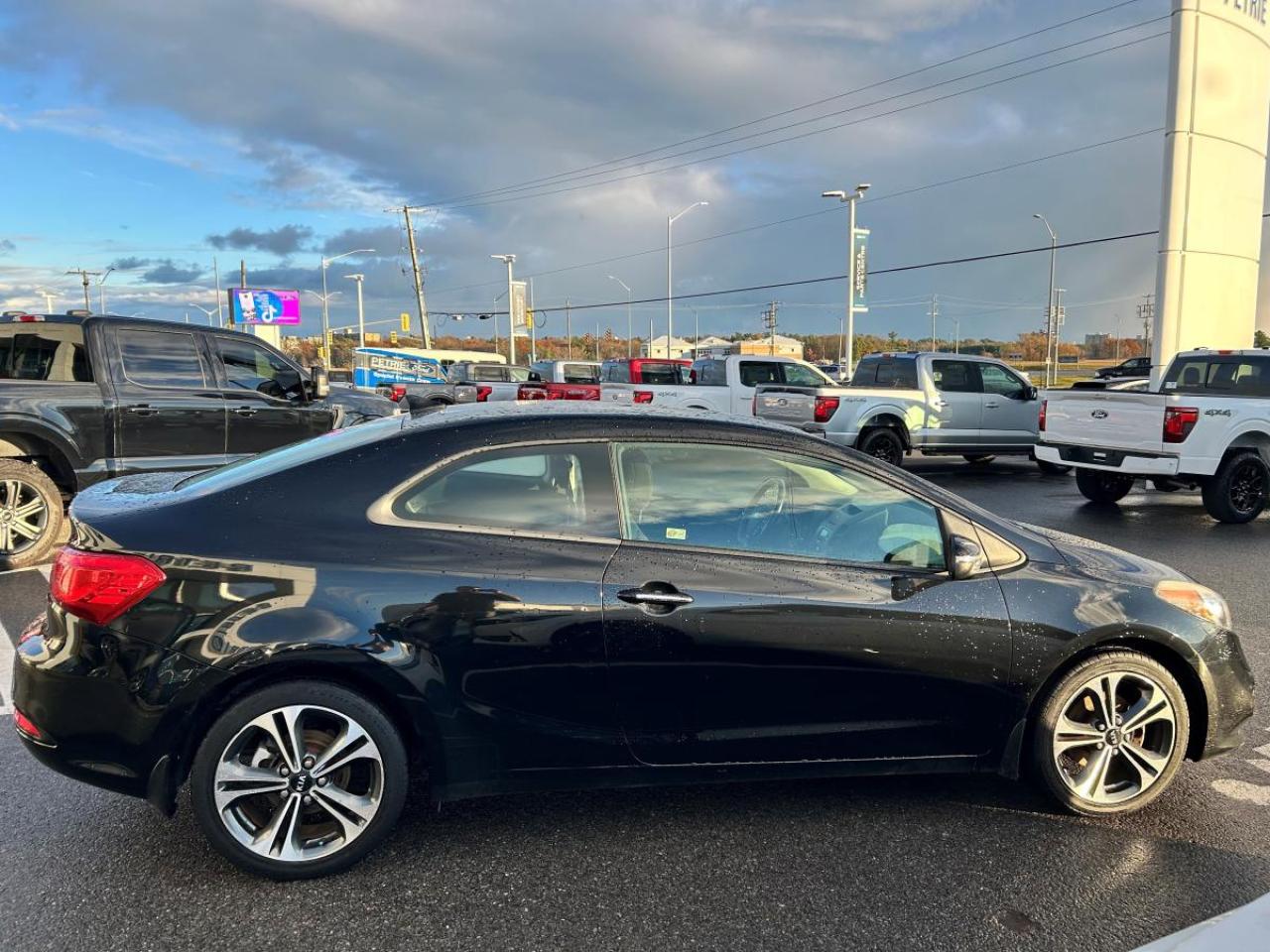 2015 Kia Forte Koup EX Photo3