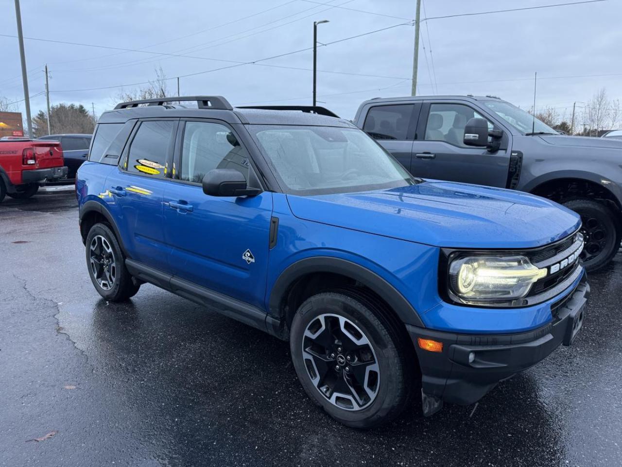 2022 Ford Bronco Sport Outer Banks 4X4 Photo2