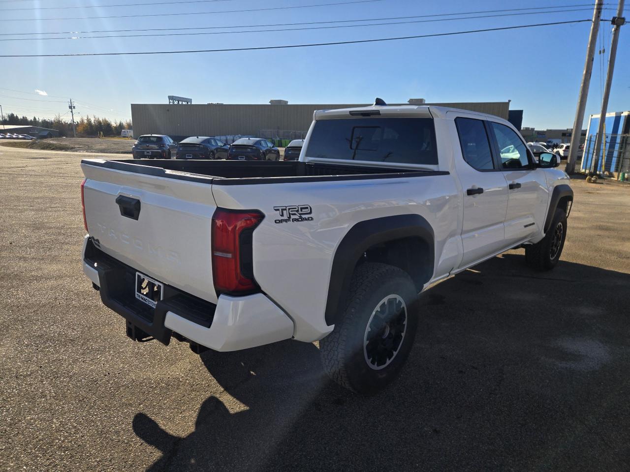 2025 Toyota Tacoma TRD Off Road Photo4