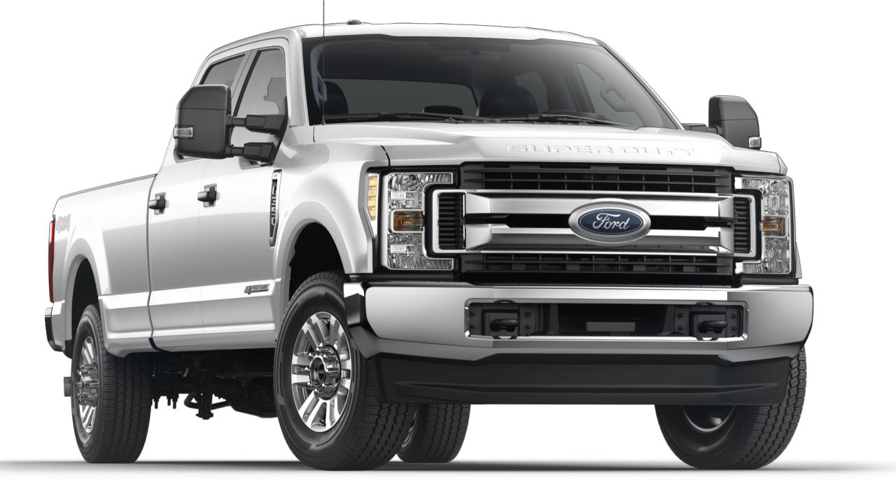 2019 Ford F-350 XLT Photo3