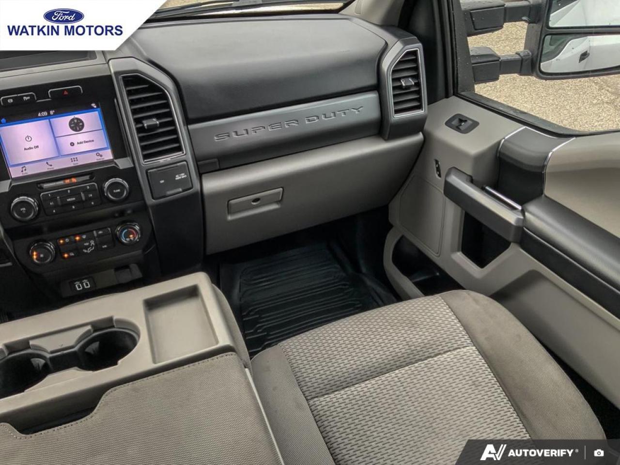 2019 Ford F-350 CREW CAB 4X4 XLT 176" Photo27