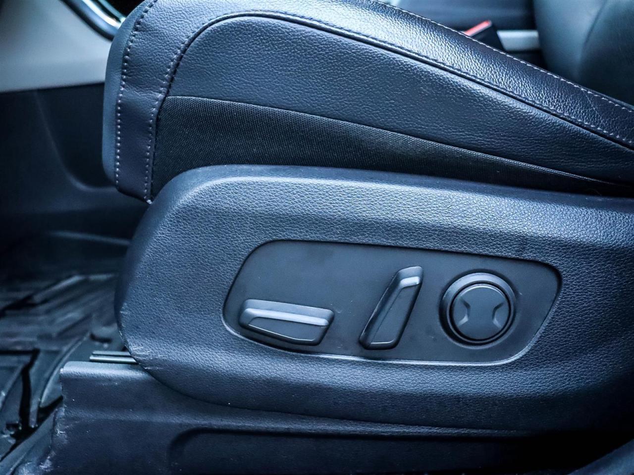 2024 Kia Carnival SX Photo