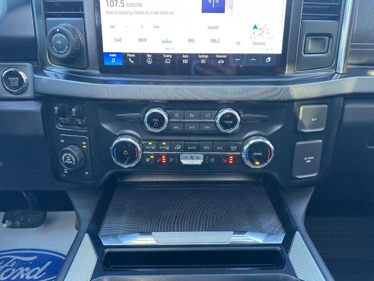 2023 Ford F-350 Super Duty SRW PLATINUM 4WD CREW CAB 6.75' BOX Photo